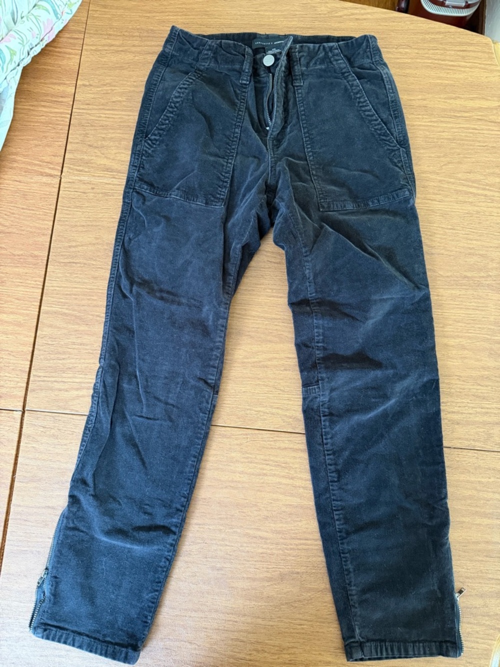 Sanctuary Black Corduroy High-Rise Patch Pocket Pants